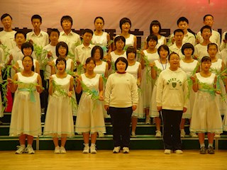 第十一届校园艺术节暨金秋歌会文艺汇演活动