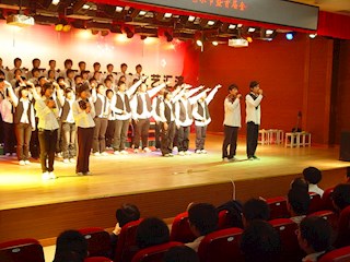 第十一届校园艺术节暨金秋歌会文艺汇演活动