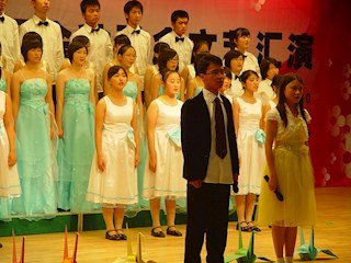 第十一届校园艺术节暨金秋歌会文艺汇演活动