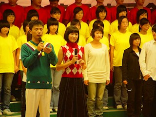 第十一届校园艺术节暨金秋歌会文艺汇演活动