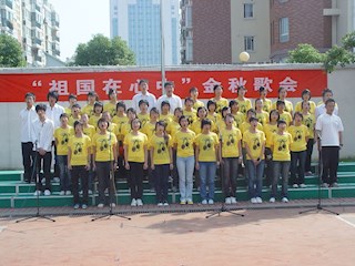 体艺节班级合唱比赛